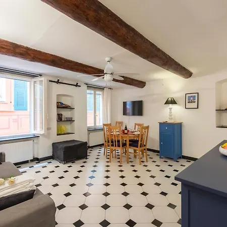 Appartamento Charming Flat Historic Center - Happy Camogli