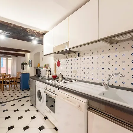 Charming Flat Historic Center - Happy Camogli